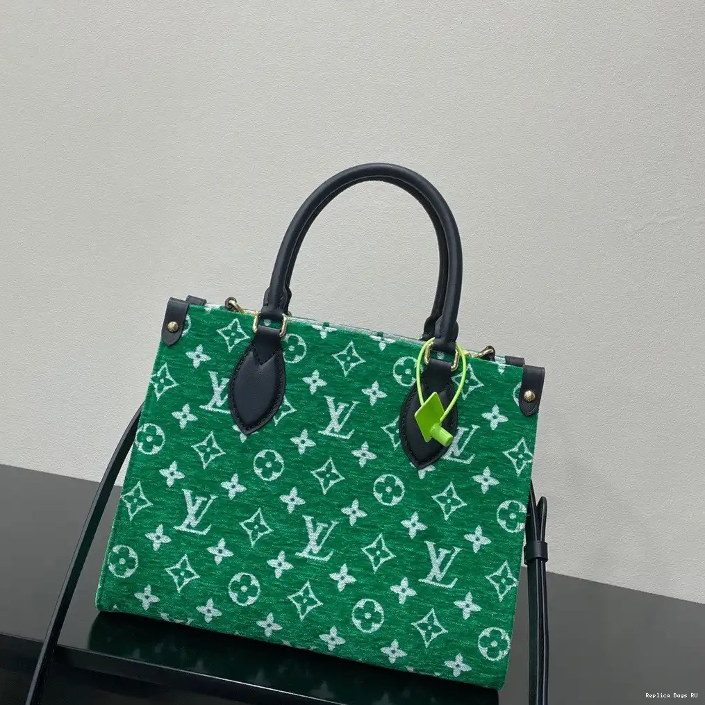 PM ONTHEGO VUITTON LOUIS 0614
